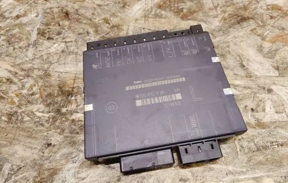 Mercedes-Benz S W220 Seat control module 2208201185