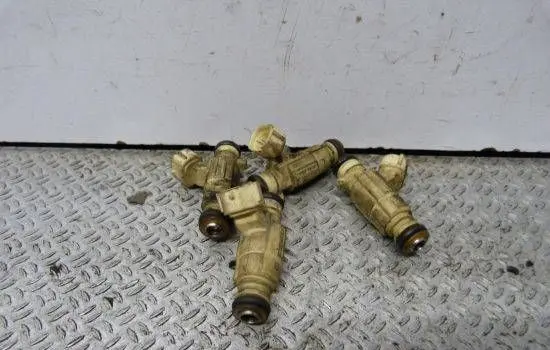 Hyundai Tucson JM Fuel injector 9260960013