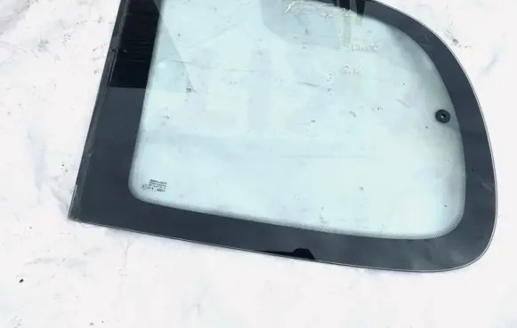 Renault Espace III Rear side window