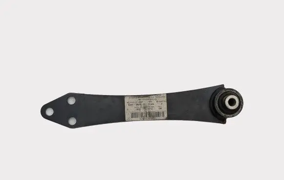 Rear control arm