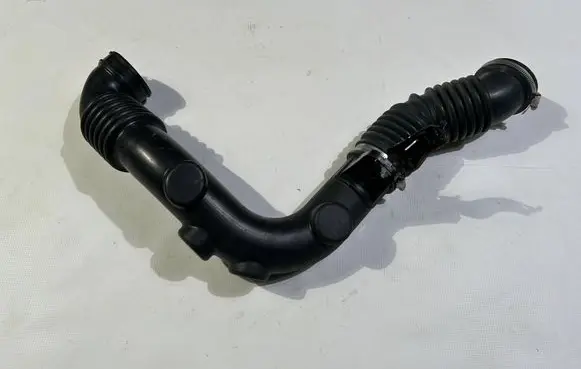 Subaru WRX VB II Air intake hose/pipe a12vc03