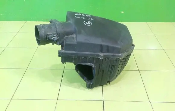 Volvo V60 Air filter box 