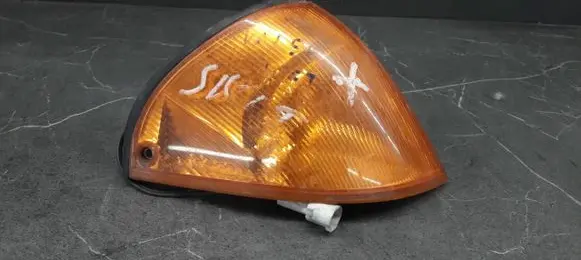 Suzuki Swift Cultus Front indicator light