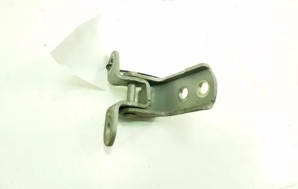 Toyota Yaris Front door upper hinge 687100D040