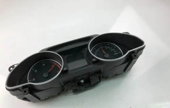 Audi A5 8T 8F Speedometer (instrument cluster) 8T0920900L