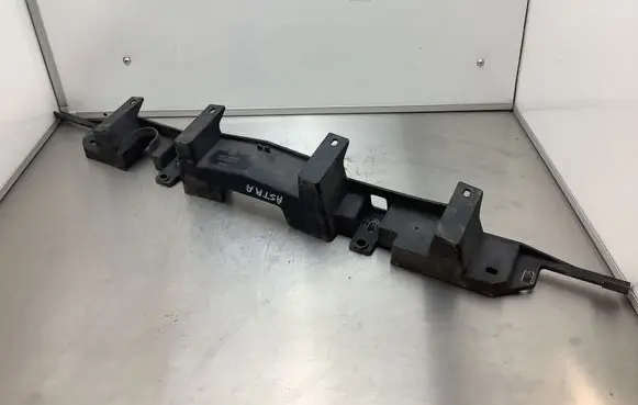 Opel Astra J Radiator trim 13264478