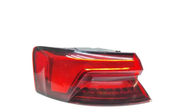 Audi A5 Rear/tail lights 8W6945091E 636011
