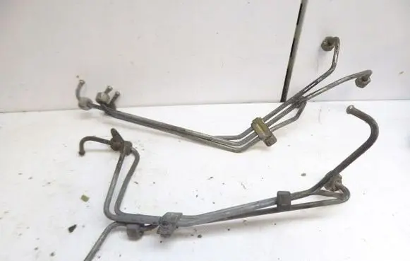 Audi A6 S6 C5 4B Fuel line pipe 069130521A