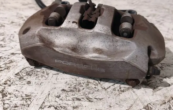 Porsche Cayenne (92A) Rear brake caliper 7P0615423