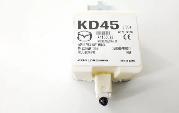 Mazda CX-5 Antenna control unit X1T55072
