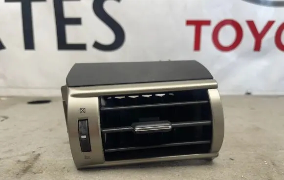 Lexus IS III XE30 Dash center air vent grill 5565053130