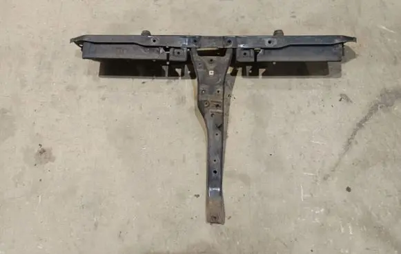Hyundai Santa Fe Radiator support slam panel 