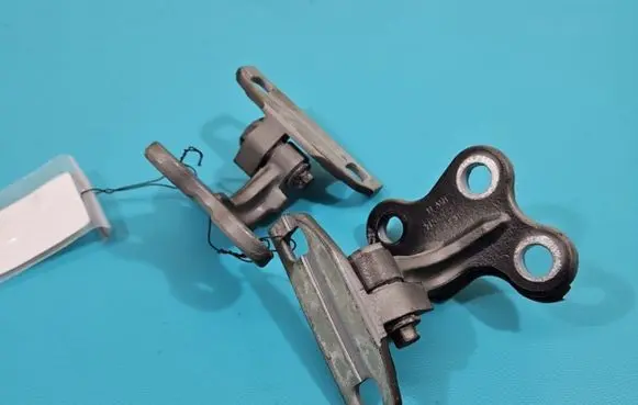 Volvo S60 Front door hinge set 3129942 IMPRK1409370