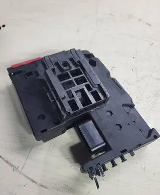 Mercedes-Benz E C207 W207 Positive wiring loom A2075400740
