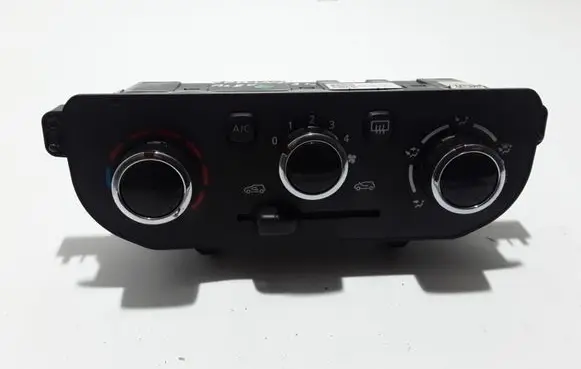 Dacia Spring Air conditioner control unit module 210226A161