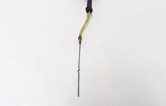 Renault Wind Oil fill pipe 8200639421