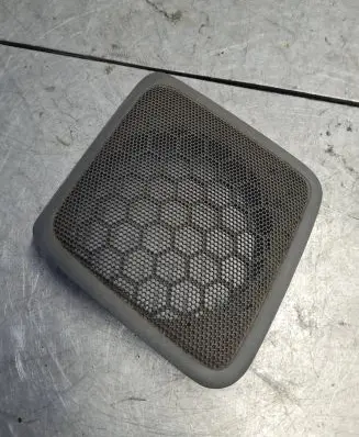 Side speaker trim/cover