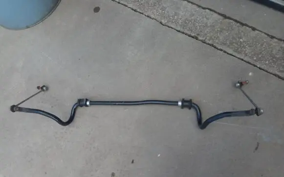 Mitsubishi Eclipse Cross Front anti-roll bar/stabilizer link 