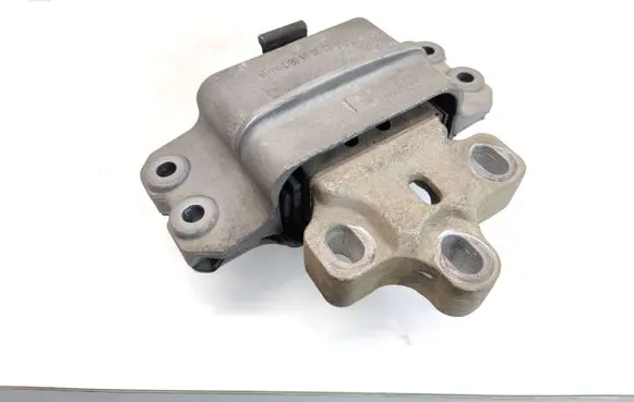 Volkswagen Caddy Gearbox mount 1K0199555Q