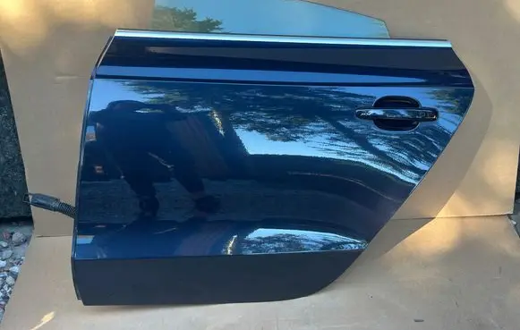 Audi A5 8T 8F Rear door DRZWITYLNE