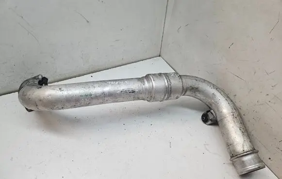 Intercooler hose/pipe