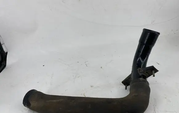 Mitsubishi L200 Intercooler hose/pipe