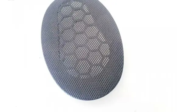 Side speaker trim/cover