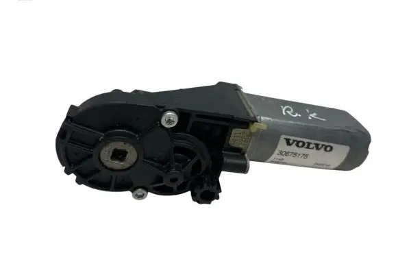 Volvo XC90 Seat adjustment motor 30675175