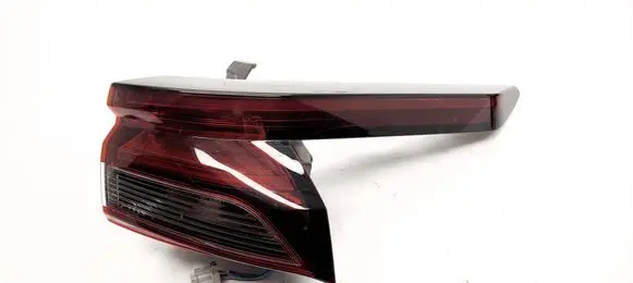 Nissan Qashqai J12 Rear/tail lights 2208D02F