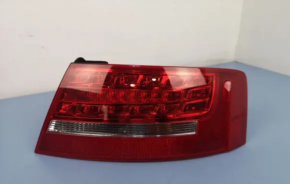 Audi A5 8T 8F Rear/tail lights 8T0945096D