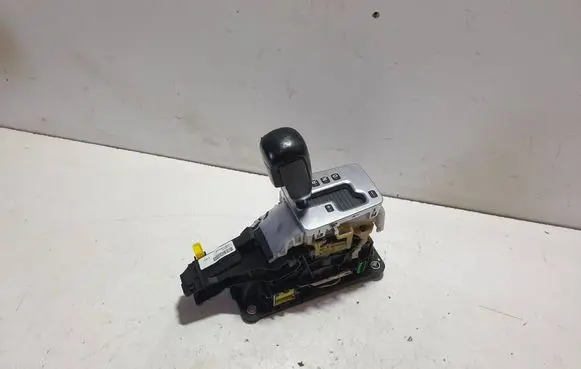 Volvo S80 Gear shifter/selector 30759122 20081024081