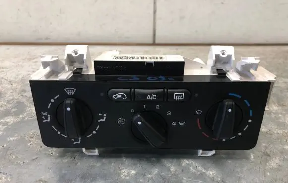Citroen C3 Climate control unit N105560A