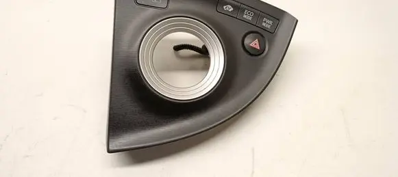 Toyota Prius (XW30) Gear shifter surround trim plastic 5540447020