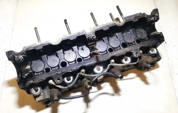 Citroen Berlingo Engine head 