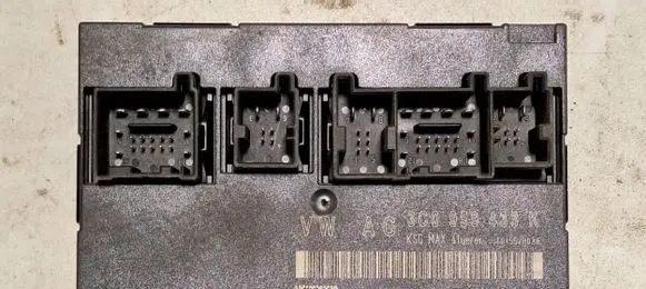 Volkswagen PASSAT B6 Comfort/convenience module 5DK00906402 3C0959433K 904557H03