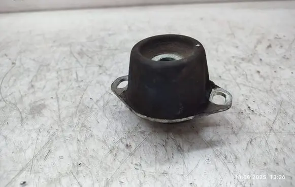 Peugeot 308 SW Gearbox mount 