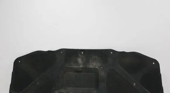 Engine bonnet/hood sound/heat insulation