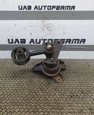 Hyundai ix35 Engine mount bracket 218252S200