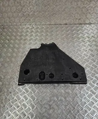 Toyota RAV 4 (XA50) Rear underbody cover/under tray 5839842040