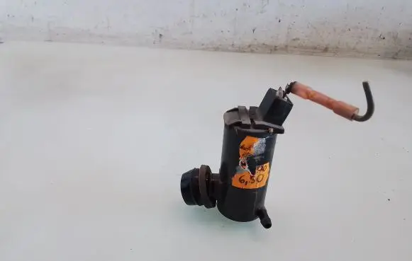 KIA Sportage Windscreen/windshield washer pump