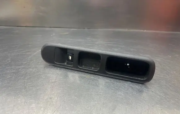 Peugeot 5008 Electric window control switch 96550618ZD
