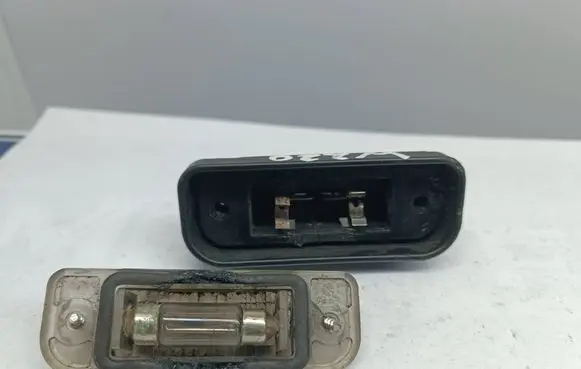 Mercedes-Benz S W220 Number plate light 2208200356 A2208200356 2208200066