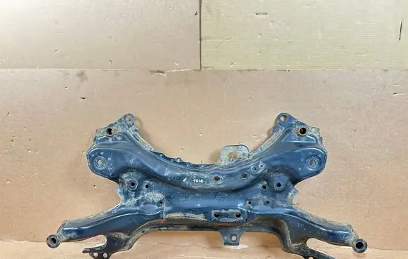Toyota Prius+ (ZVW40) Front subframe