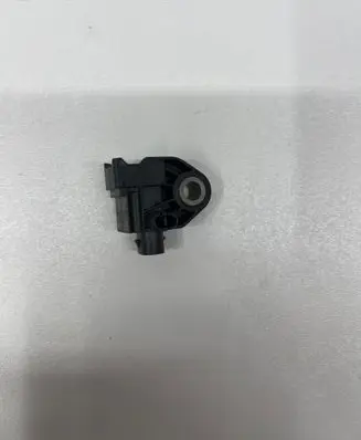 Mercedes-Benz C AMG W205 Airbag deployment crash/impact sensor A2139051300 869108