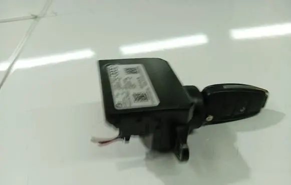 Audi A6 S6 C6 4F Ignition lock 4F0909131D