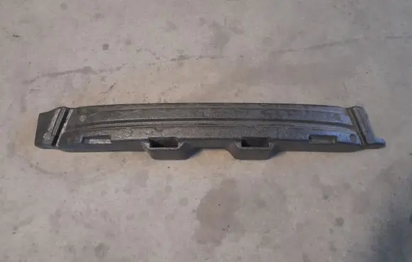 Front bumper foam support bar