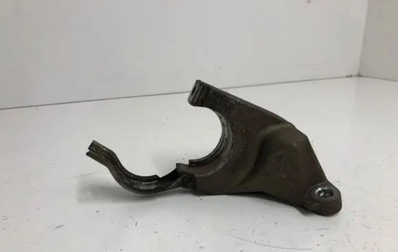Opel Vivaro Driveshaft support bearing bracket 397743031R