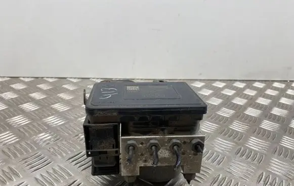 Ford Fusion II ABS Pump DG9C2C219FB DG9C2C405FB