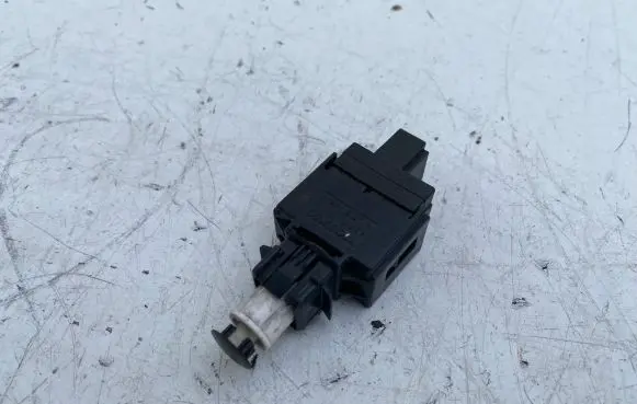 Volvo S80 Brake pedal sensor switch 8622064