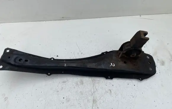 Toyota Avensis T250 Front subframe